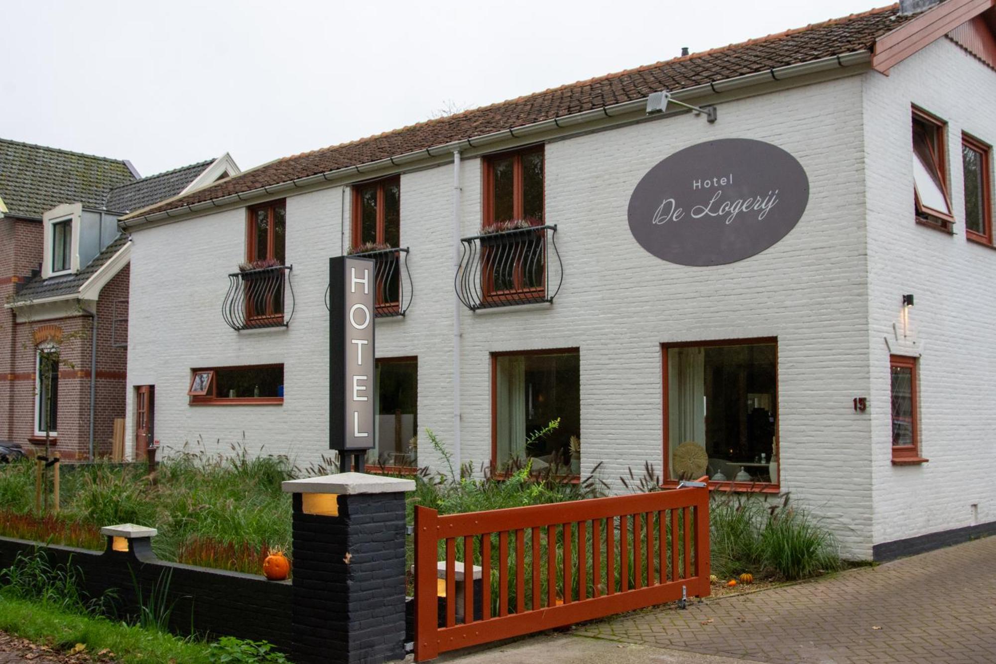 Strandhotel De Logerij Renesse Exteriör bild